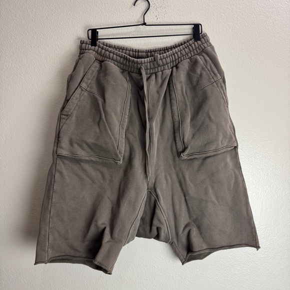 Entire Studios Cargo Drop Shorts Jorts Size Medium